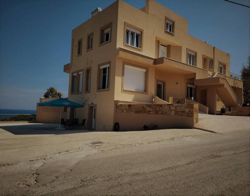 Afentis Apartment Agia Ermioni Exteriör bild